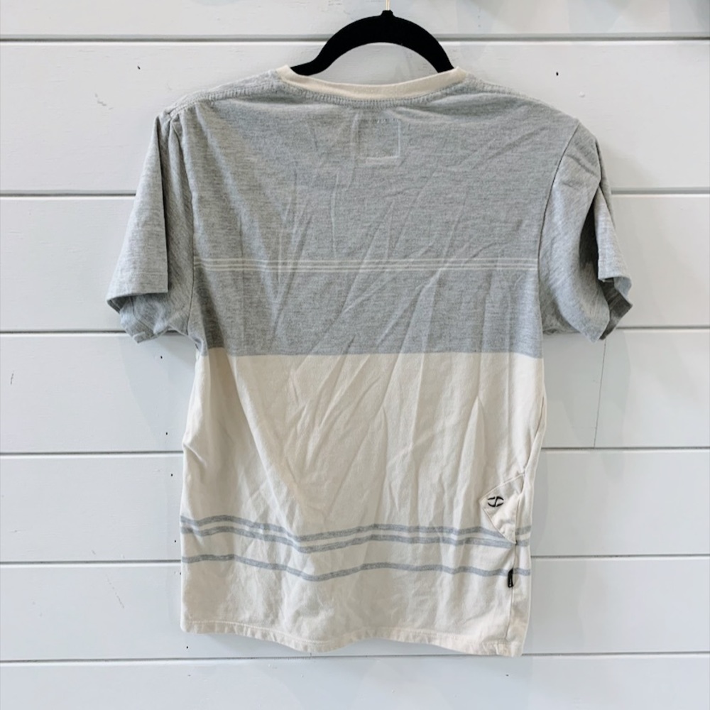 Men’s split tee - Picture 2 of 4